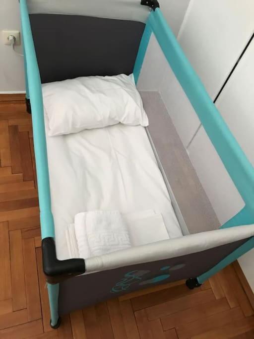 2Bdr Olympianzeus Apt With Netflix Αθήνα Εξωτερικό φωτογραφία