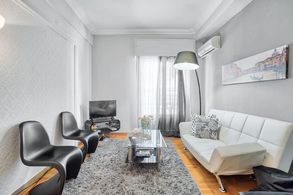 2Bdr Olympianzeus Apt With Netflix Αθήνα Εξωτερικό φωτογραφία
