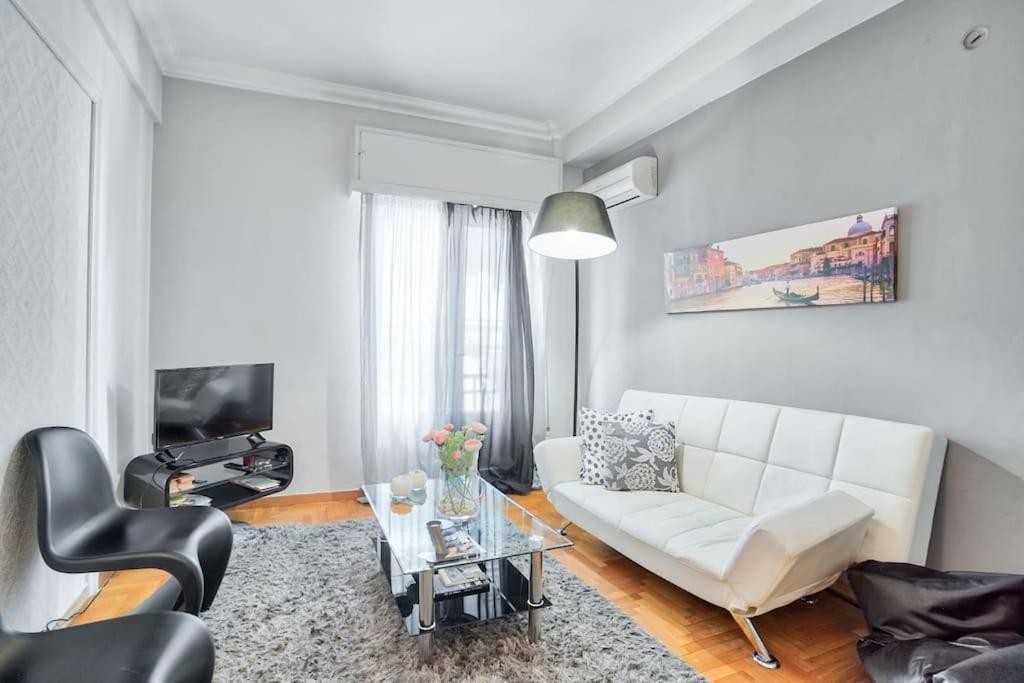 2Bdr Olympianzeus Apt With Netflix Αθήνα Εξωτερικό φωτογραφία