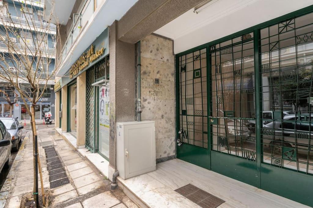 2Bdr Olympianzeus Apt With Netflix Αθήνα Εξωτερικό φωτογραφία